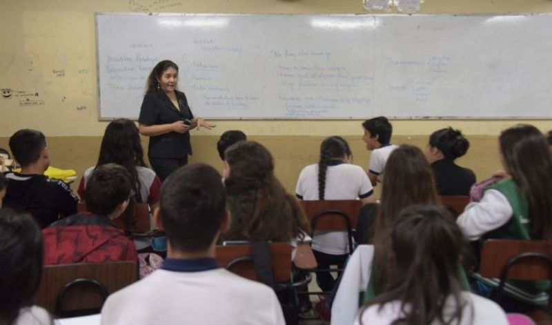 MÃ¡s de 50 colegios pÃºblicos aÃºn estÃ¡n sin docentes