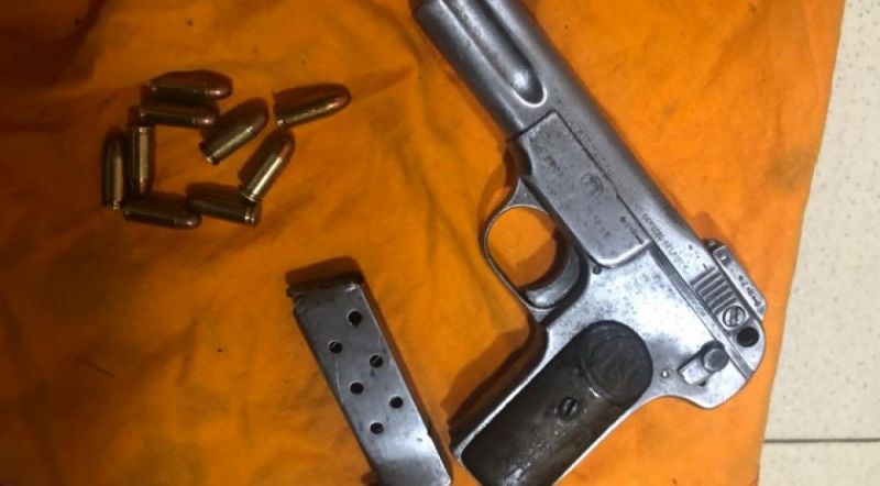 Preocupante: Incautan una pistola en TacumbÃº durante requisa