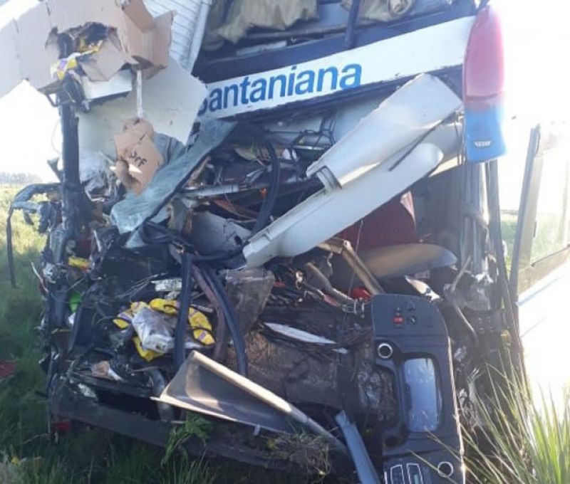 Accidente de bus paraguayo en Argentina deja un fallecido