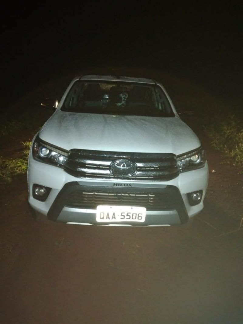 Camioneta robada en Ponta PorÃ£ fue encontrada abandonada en sojal de la colonia 204