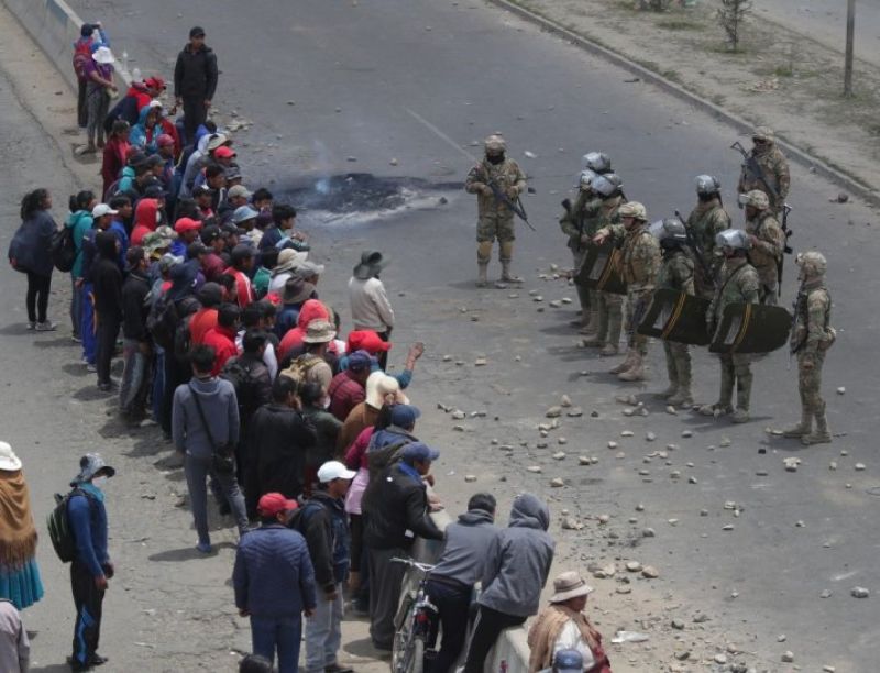 Se agrava la crisis boliviana con nuevos enfrentamientos y muertos
