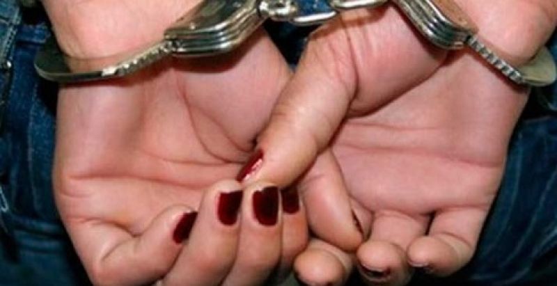 Detenida por prostituir a sus hijos a cambio de droga