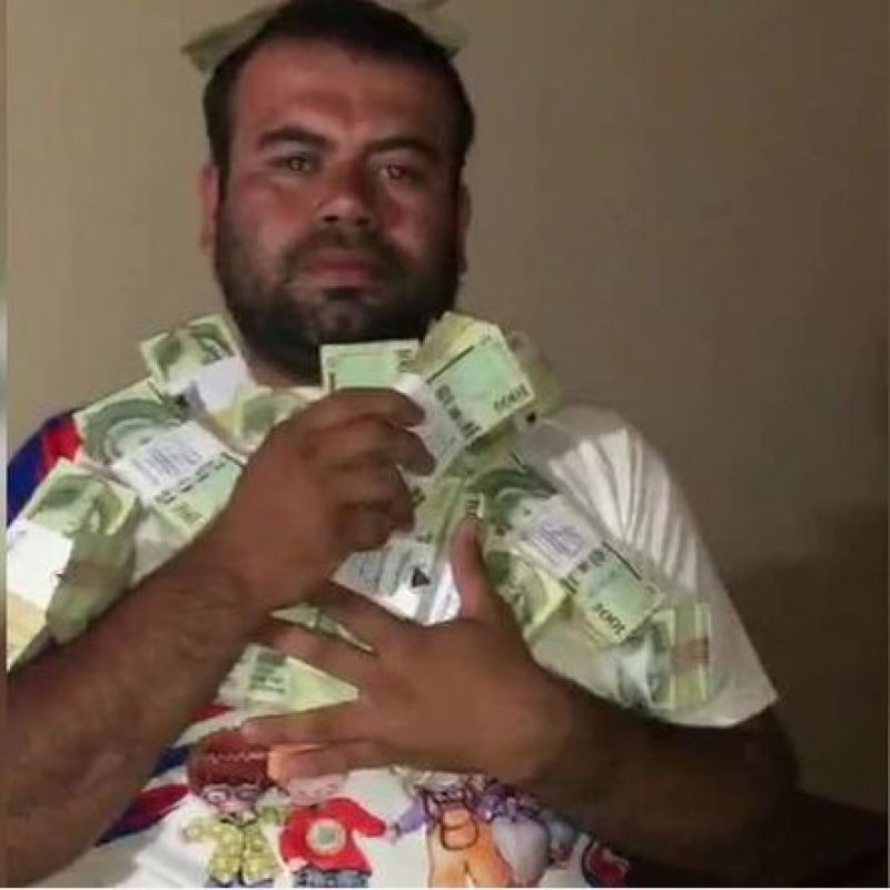 Sumario a jefe de oficina del TSJE en KarapaÃ­ por alarde de dinero