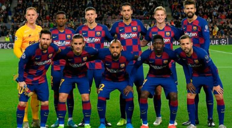 Jugadores del Barcelona donan el 70% de sus sueldos a los empleados del club
