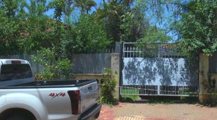 Allanan la casa del ex fiscal Javier Ibarra en busca del arma asesina 