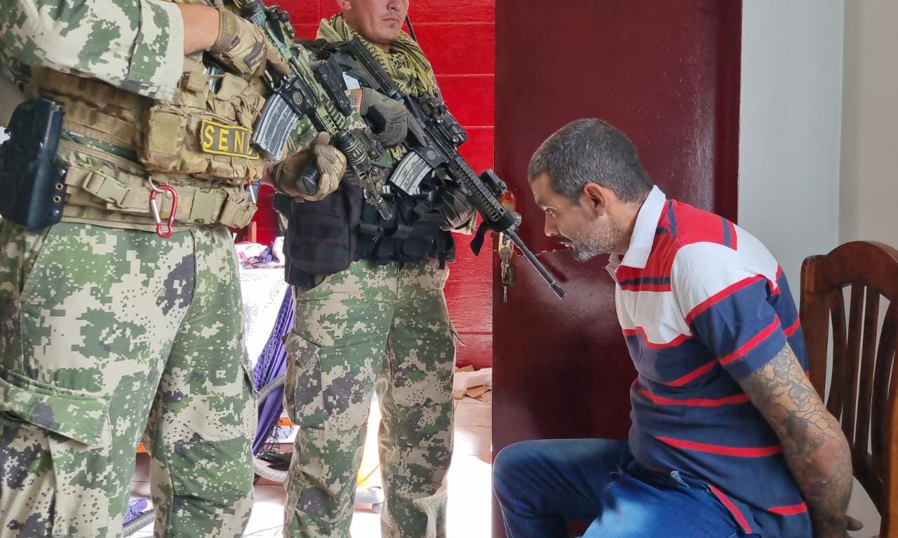 SENAD captura a jefe del PCC durante allanamientos en Canindeyú